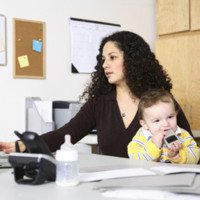 working-mum-child