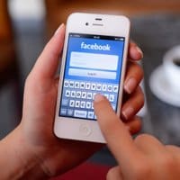 Facebook-addict